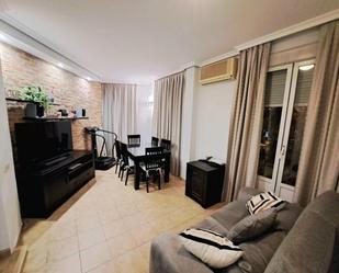 Living room of Flat for sale in  Madrid Capital  with Air Conditioner and Heating