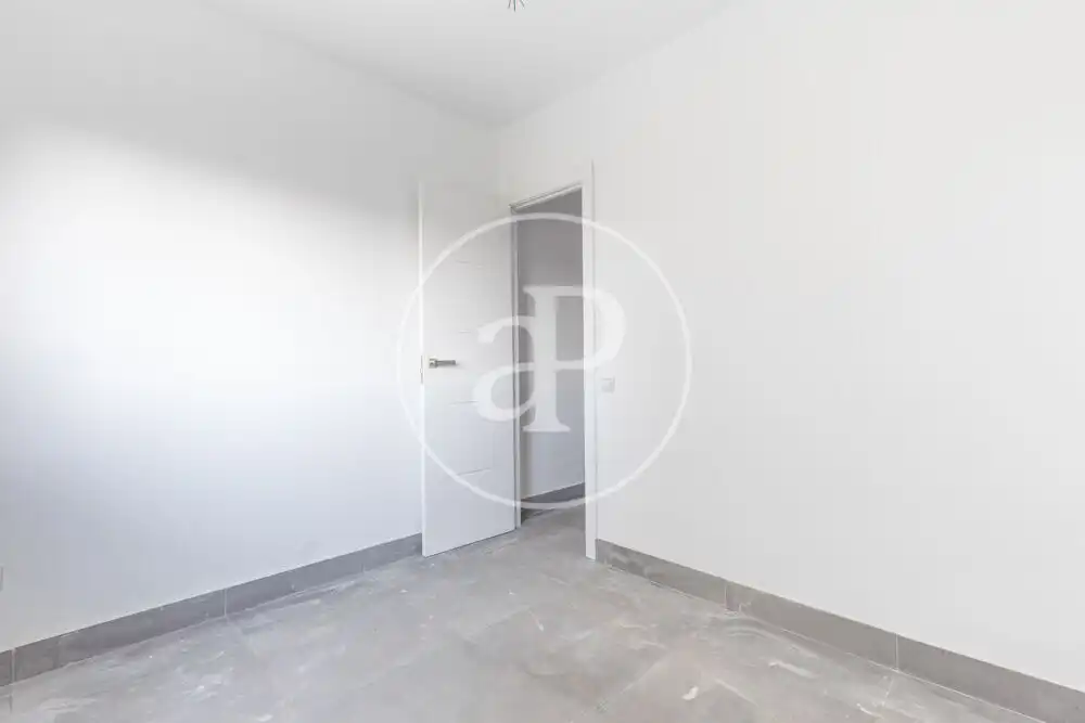 Casa aparellada amb terrassa en venda a Godelleta, imagen 23