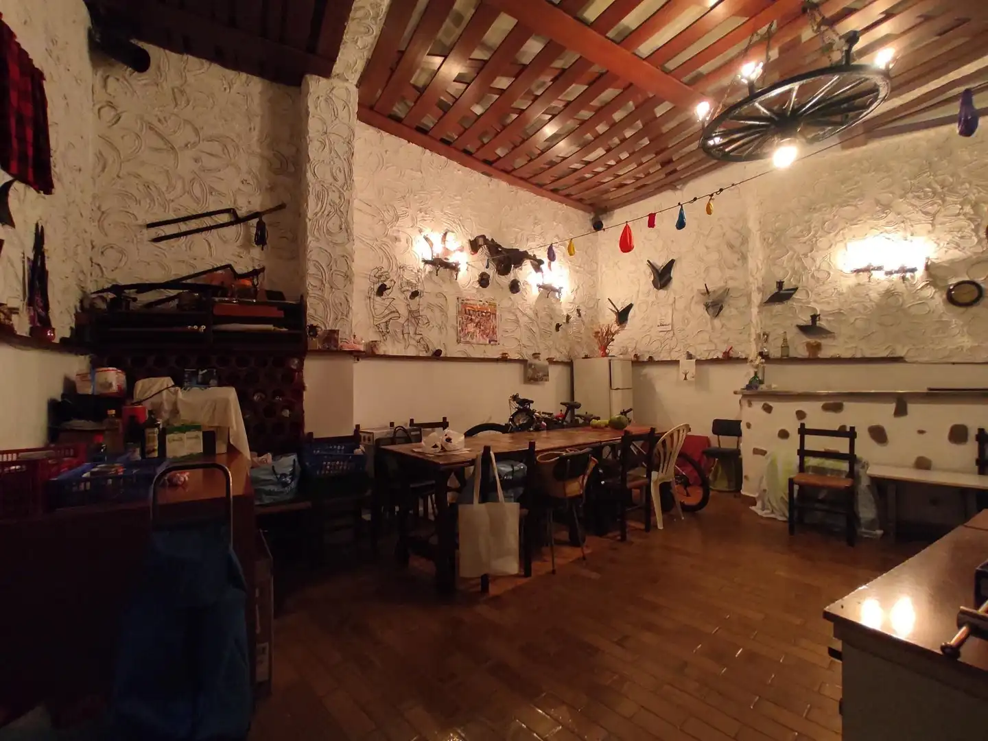 Esszimmer von Garage zum Verkauf in Balmaseda