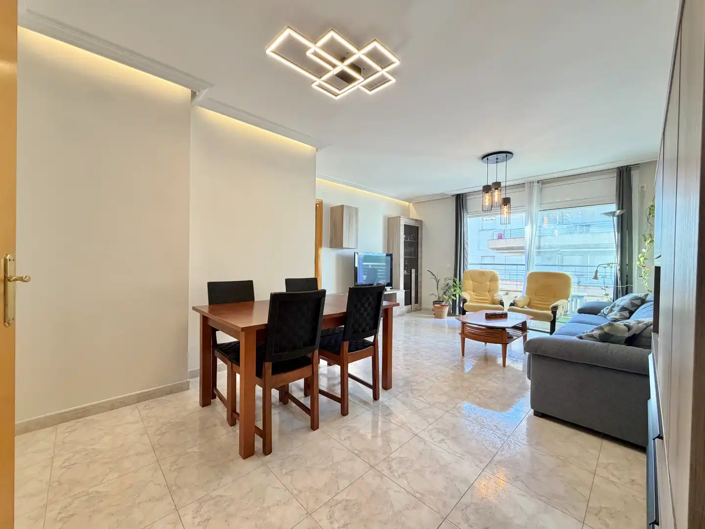 Living room of Flat for sale in Calafell  with Air Conditioner, Heating and Furnished