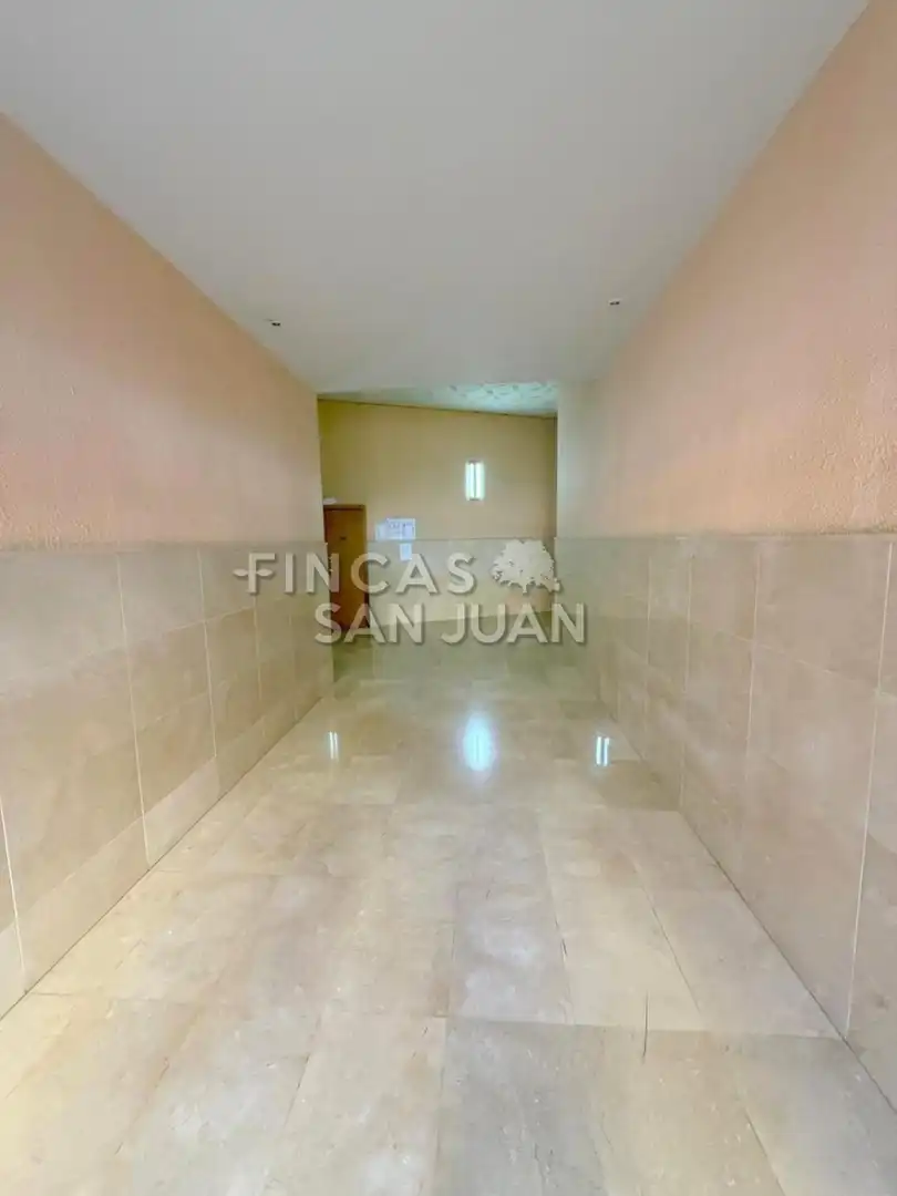 Piso en venta en Ibi con Balcón