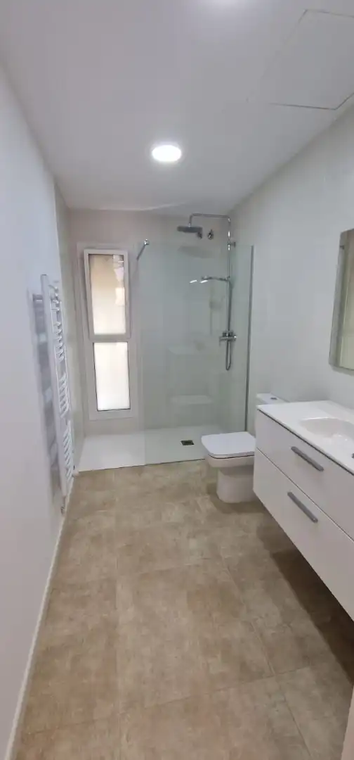 Badezimmer von Haus oder Chalet zum Verkauf in Moià mit Klimaanlage, Heizung und Privatgarten