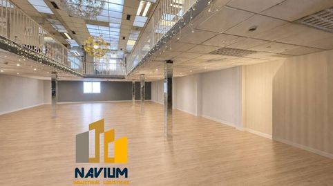 Navium vende nave comercial acondicionada para venta de muebles.