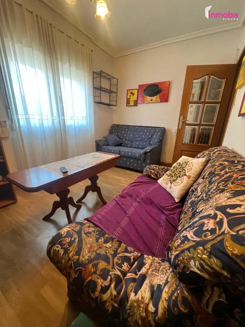 Sala de estar de Piso en venta en Aranda de Duero con Calefacción