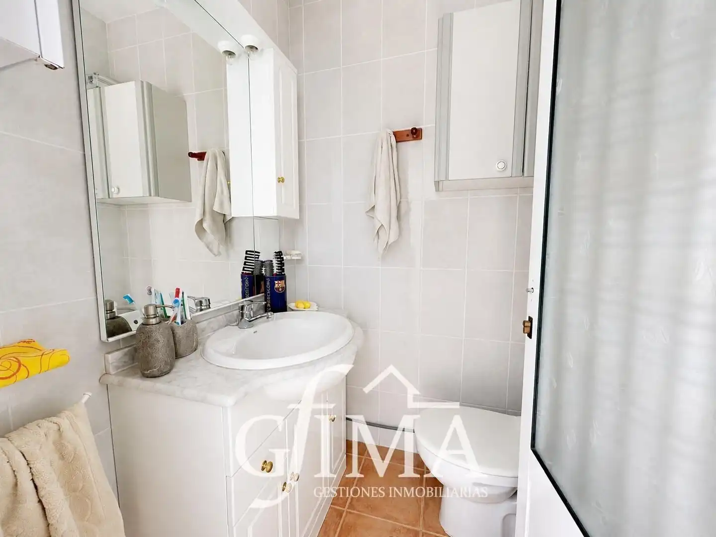 Baño de Casa o chalet en venta en Tomelloso con Calefacción, Jardín privado y Terraza