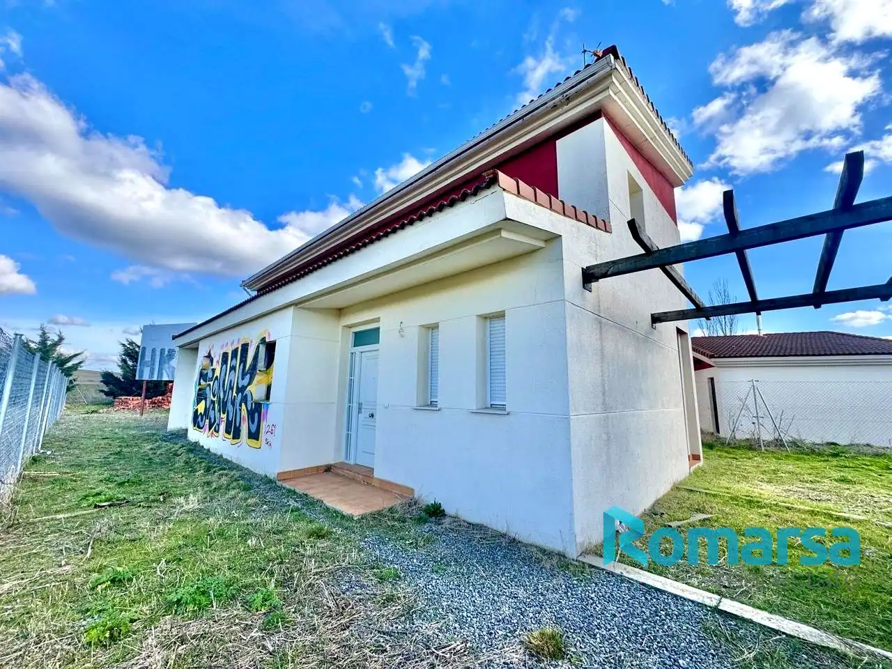 Exterior view of Houses for sale in Sanchidrián  with Heating, Private garden and Terrace