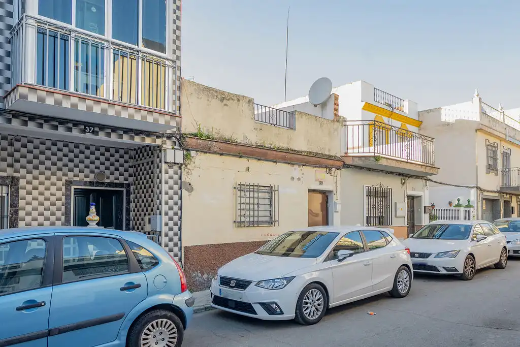 Vista exterior de Casa o chalet en venta en Camas con Terraza