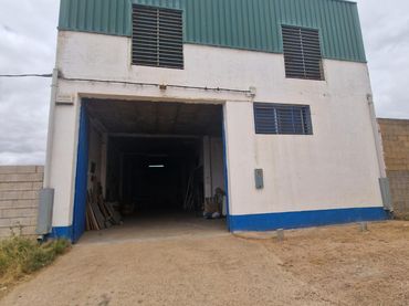 Nave industrielle à vendre à Dehesilla de Calamón - Campomanes