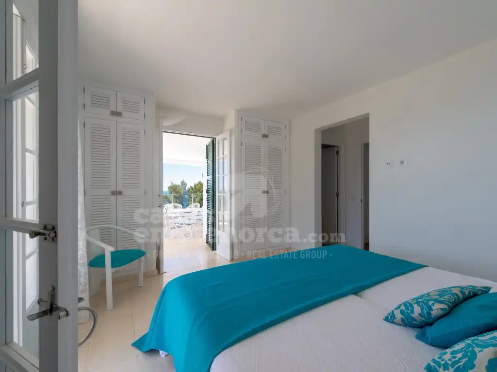 Dormitori de Casa o xalet en venda en Es Migjorn Gran amb Terrassa i Piscina