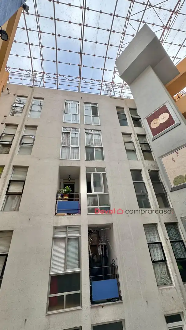 Vista exterior de Dúplex en venta en Centro Urbano