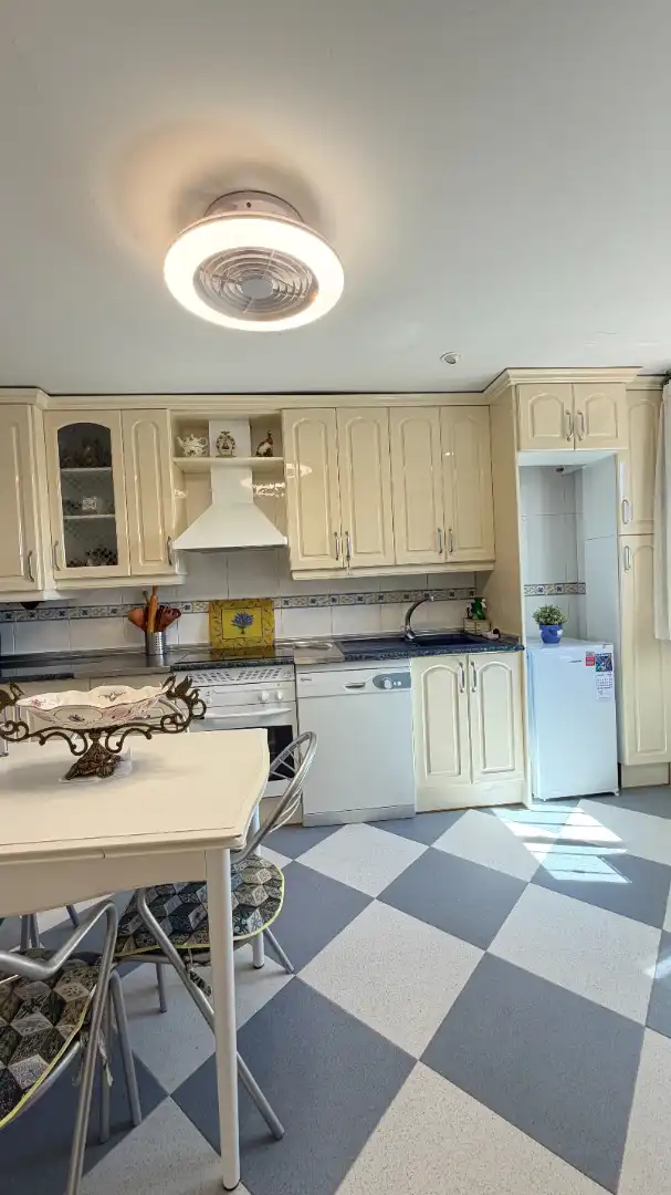 Kitchen of Houses for sale in Campo Real  with Air Conditioner, Heating and Private garden