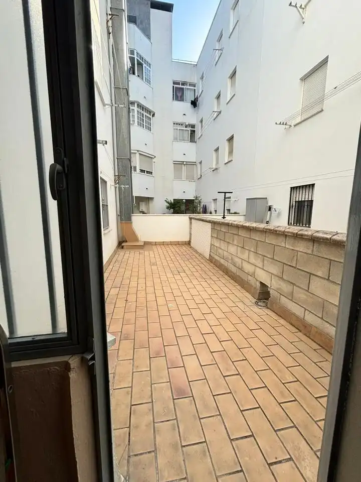 Wohnung zur Miete in Arco Norte - Avda. España