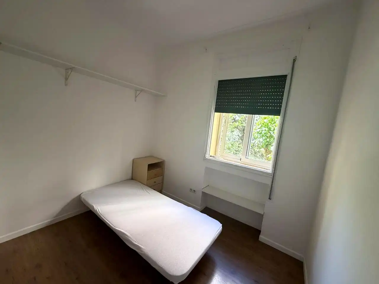 Bedroom of Flat for rent in Madrid  with Air Conditioner, Heating and Furnished