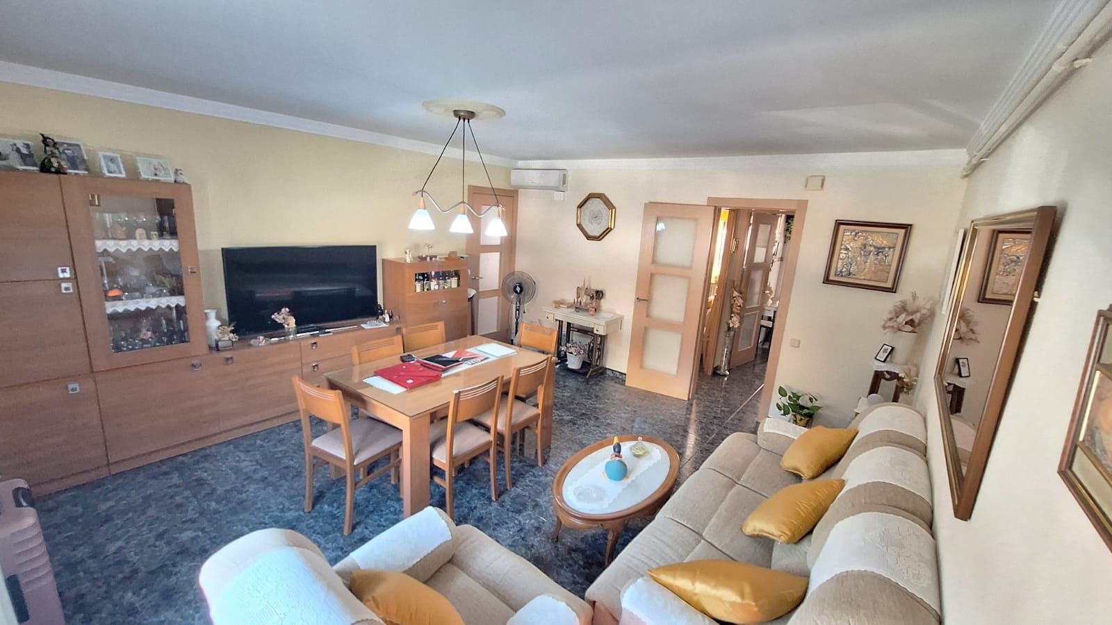Living room of Flat for sale in Banyeres del Penedès