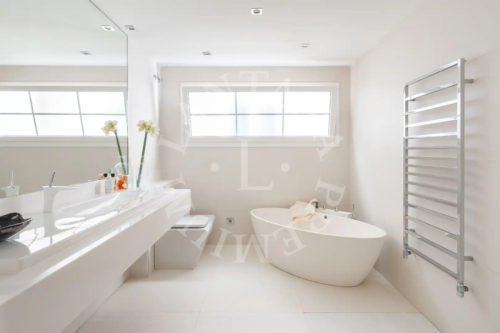 Baño de Ático en venta en Barcelona con Aire acondicionado, Calefacción y Parquet