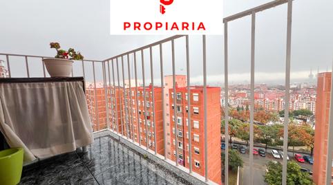 Foto 2 de Apartament en venda a Avinguda D'àfrica, 2b, Llefià, Badalona