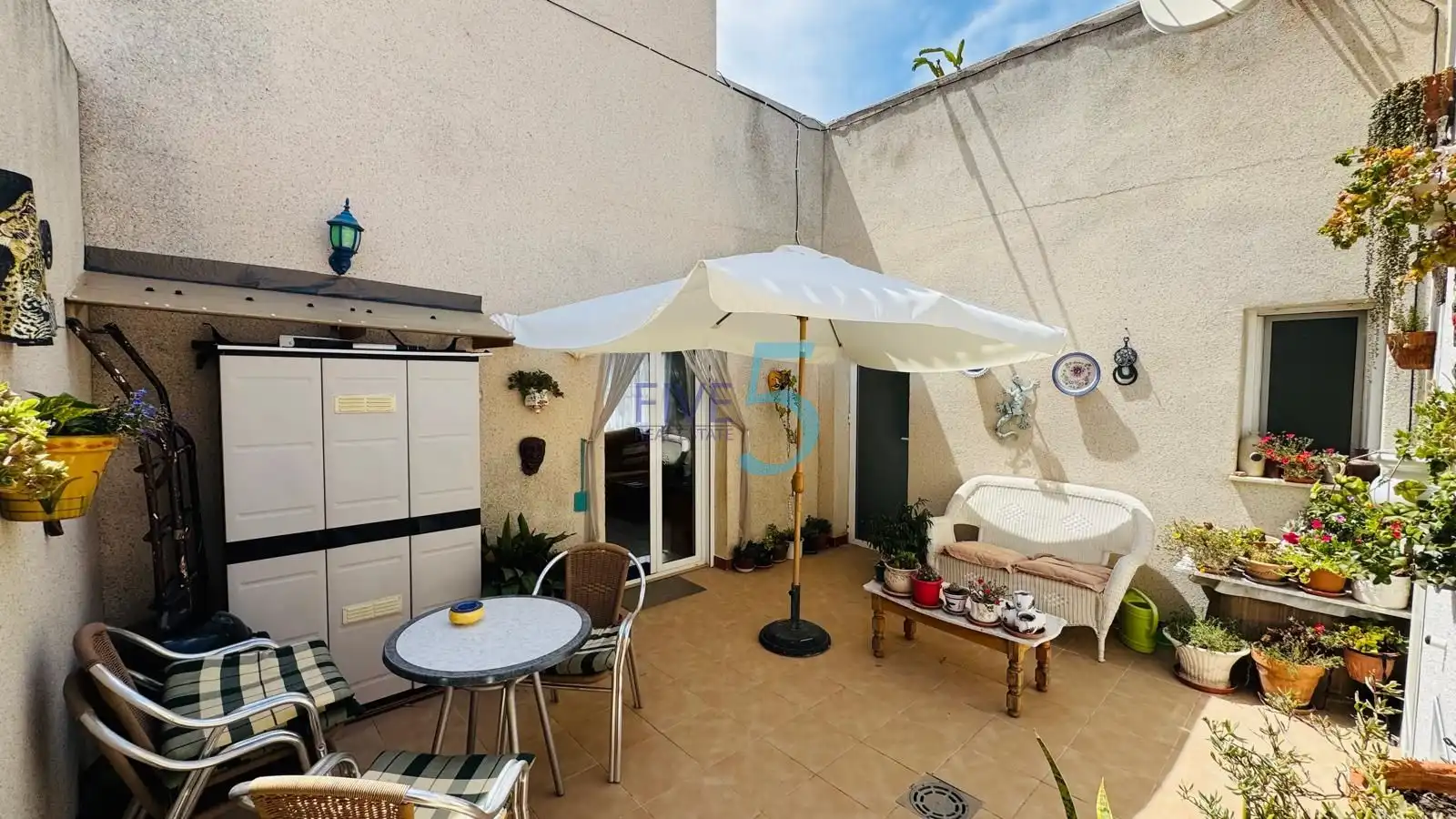 Casa adosada en venta en Rojales Hills - Rosa Bugalows