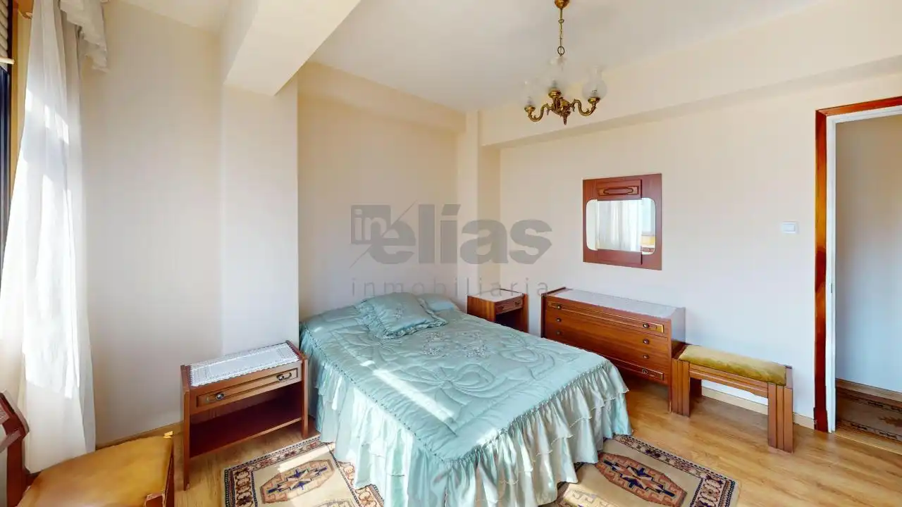 Habitación de Piso en venta en A Coruña Capital  con Amueblado