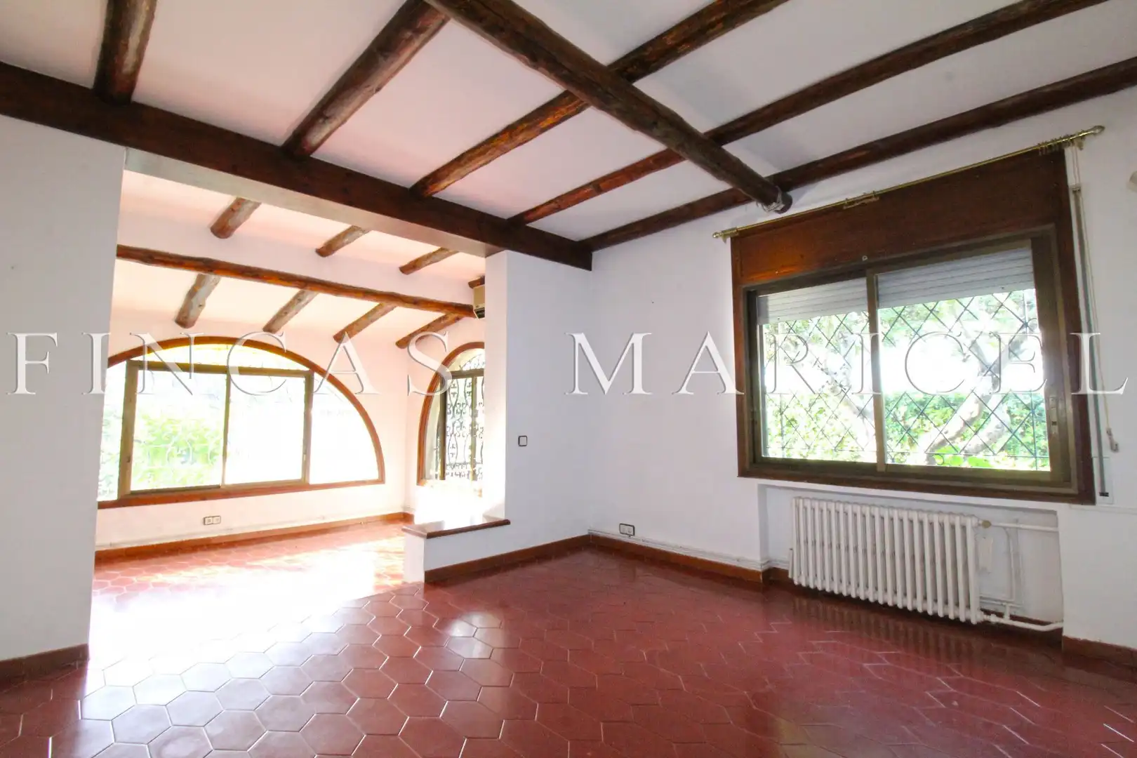Sala de estar de Casa o chalet en venta en Sitges con Aire acondicionado, Calefacción y Jardín privado