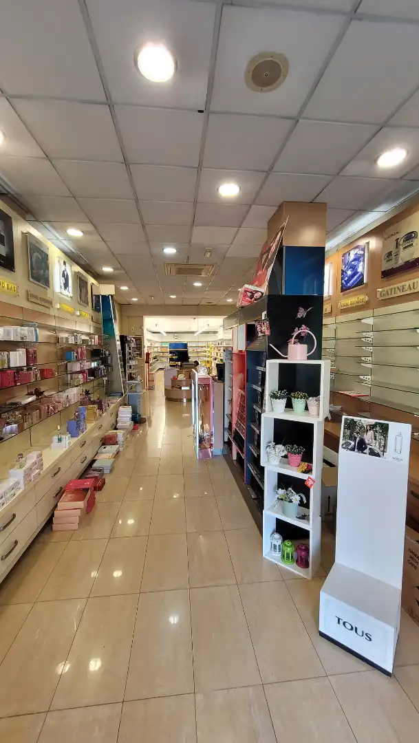 Local comercial en venda a Avenida Alcalde José Fernandín 26, imagen 6