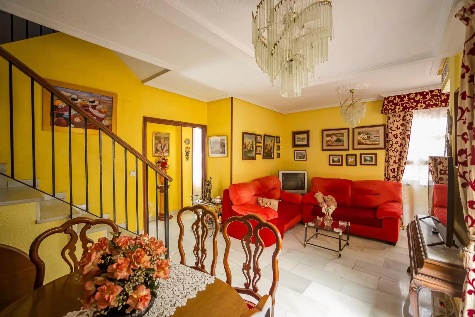 Living room of Houses for sale in Córdoba  with Air Conditioner, Heating and Terrace