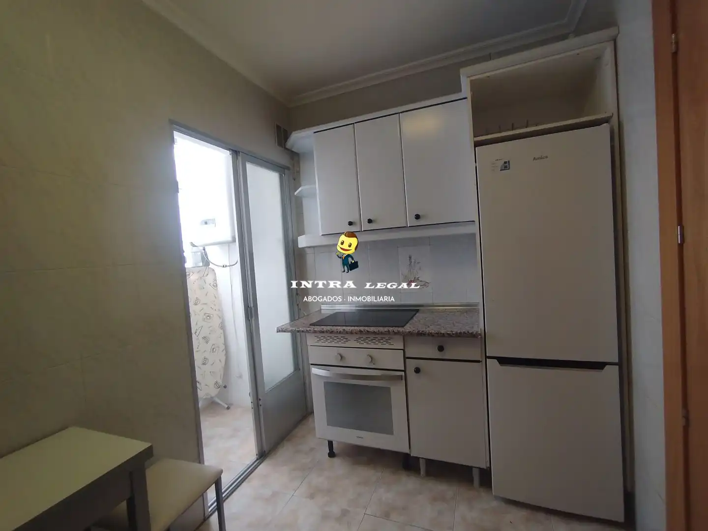 Cocina de Piso para compartir en Salamanca con Calefacción, Terraza y Amueblado