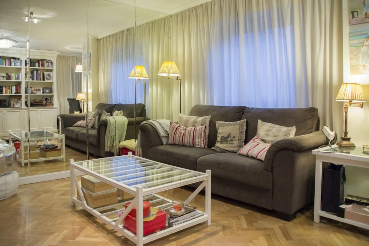 Apartment to share in Marroquina