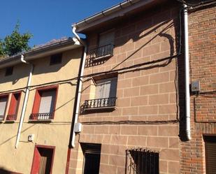 Casa adosada en venda a Calle el Caño, Grañón