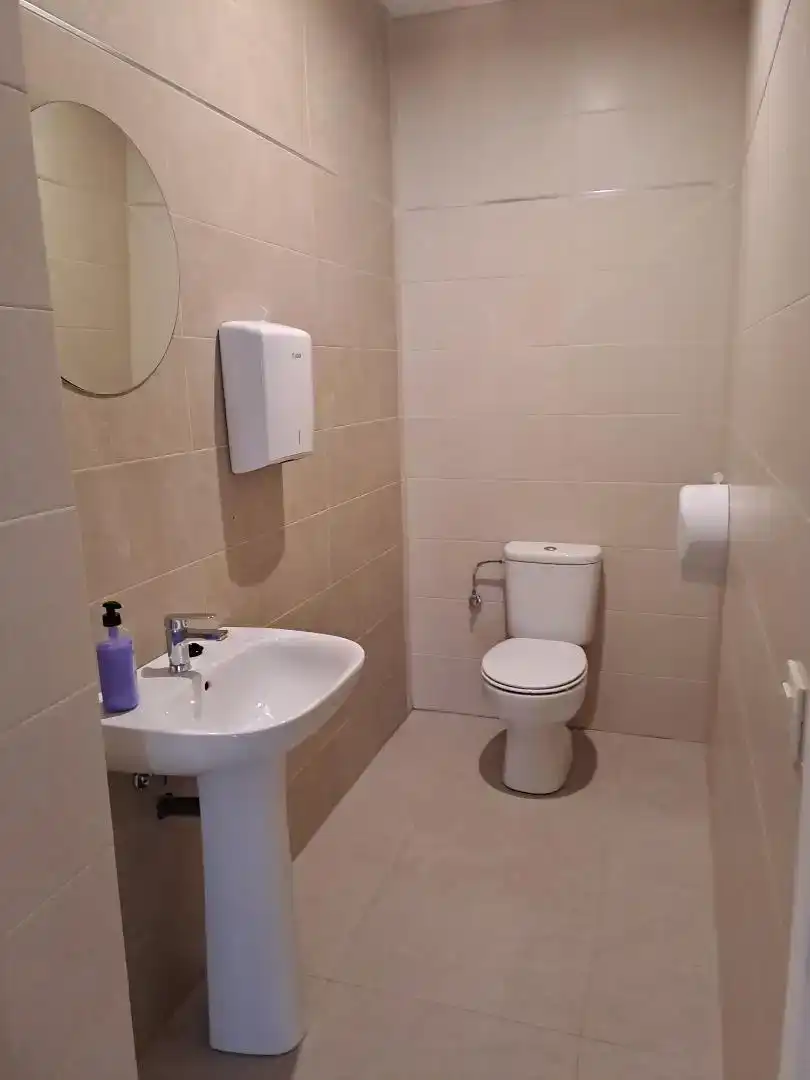 Badezimmer von Geschaftsraum zur Miete in Hornachos, Badajoz