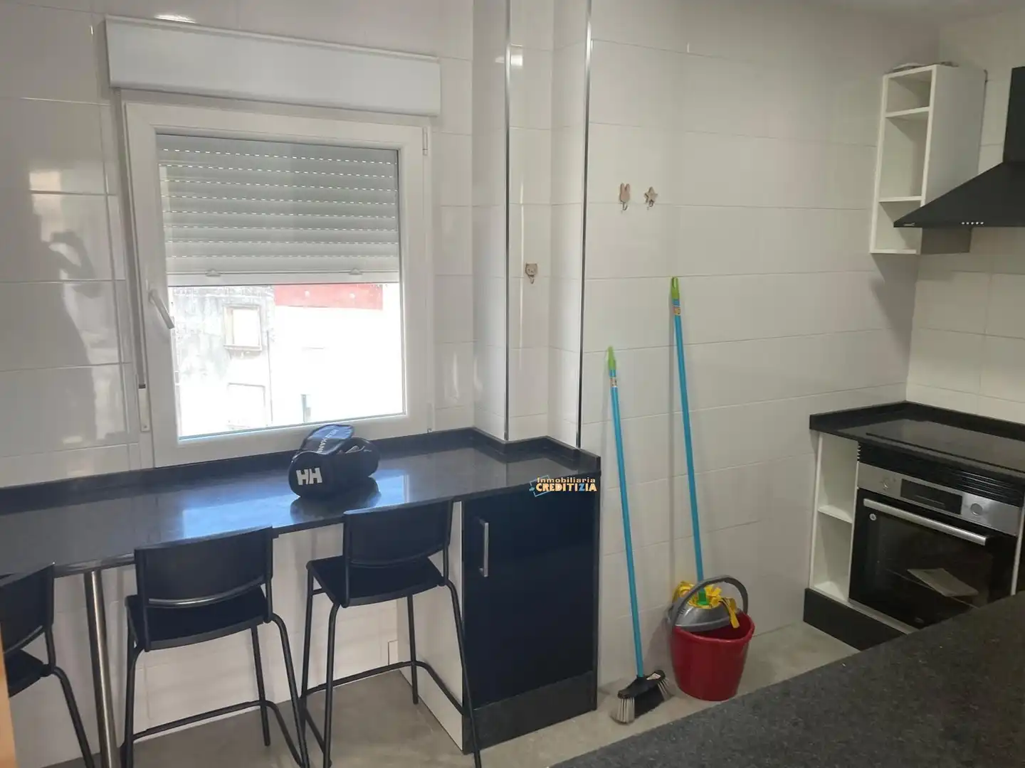 Cuina de Pis de lloguer en Vigo  amb Moblat