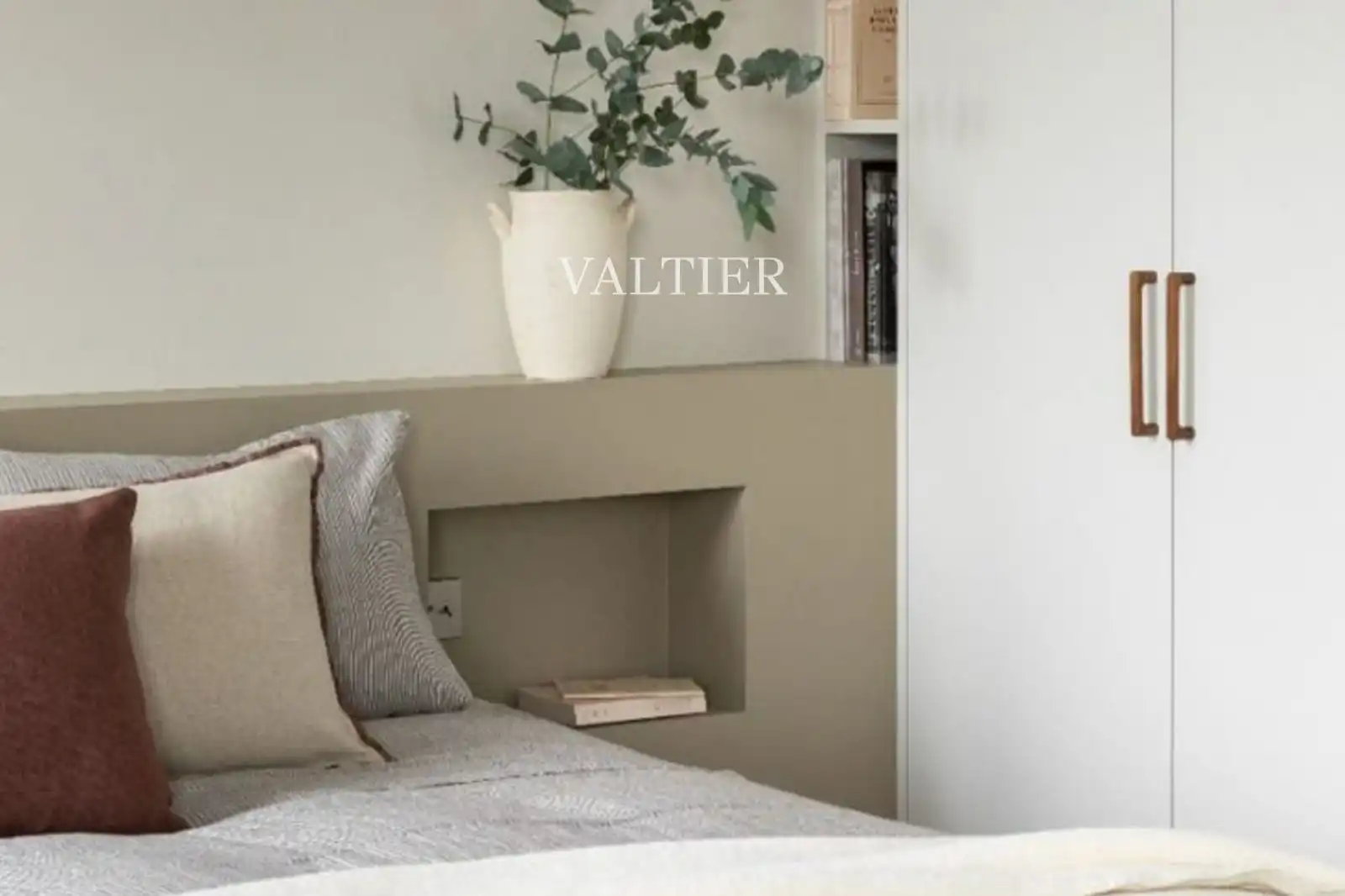 Habitación de Piso en venta en Madrid con Amueblado
