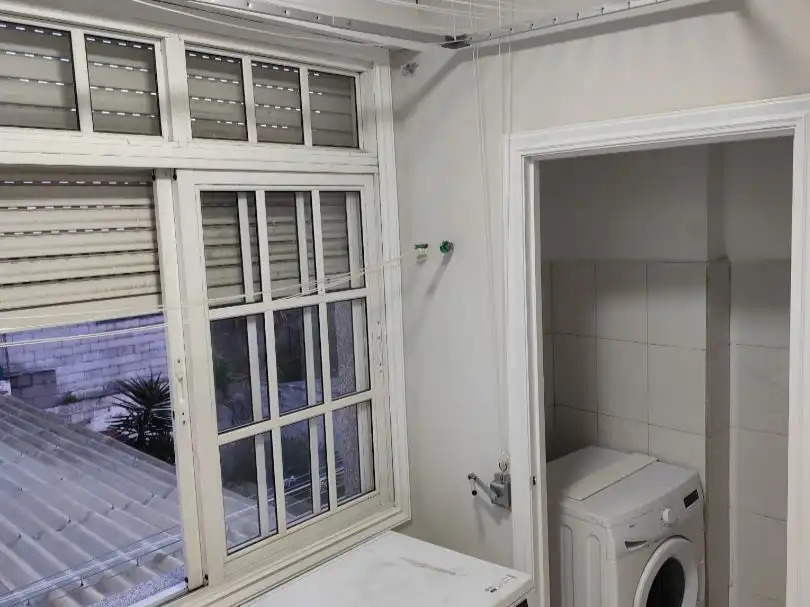 Baño de Piso de alquiler en Vigo  con Calefacción, Parquet y Amueblado