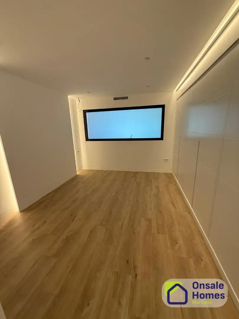 Apartament amb jardí en venda a Nueva Andalucía, imagen 13