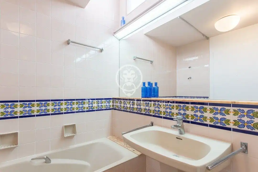 Baño de Finca rústica en venta en Mataró con Balcón