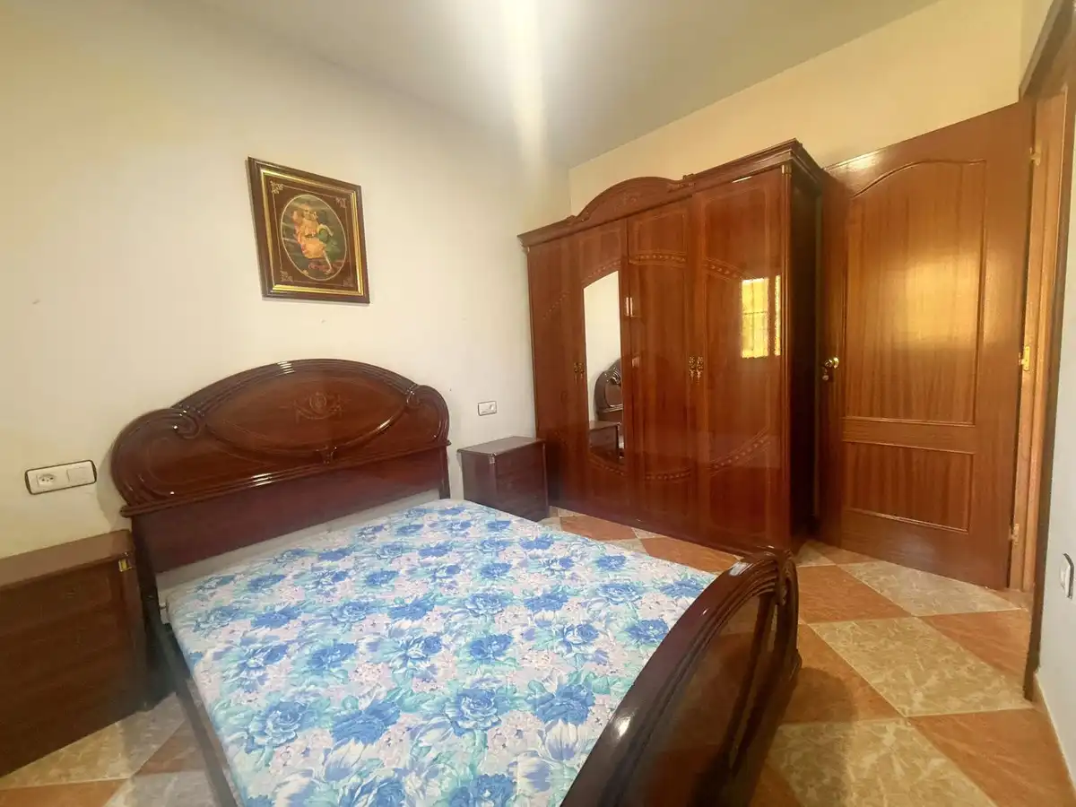 Habitación de Casa adosada en venta en Benamejí con Jardín privado, Terraza y Trastero