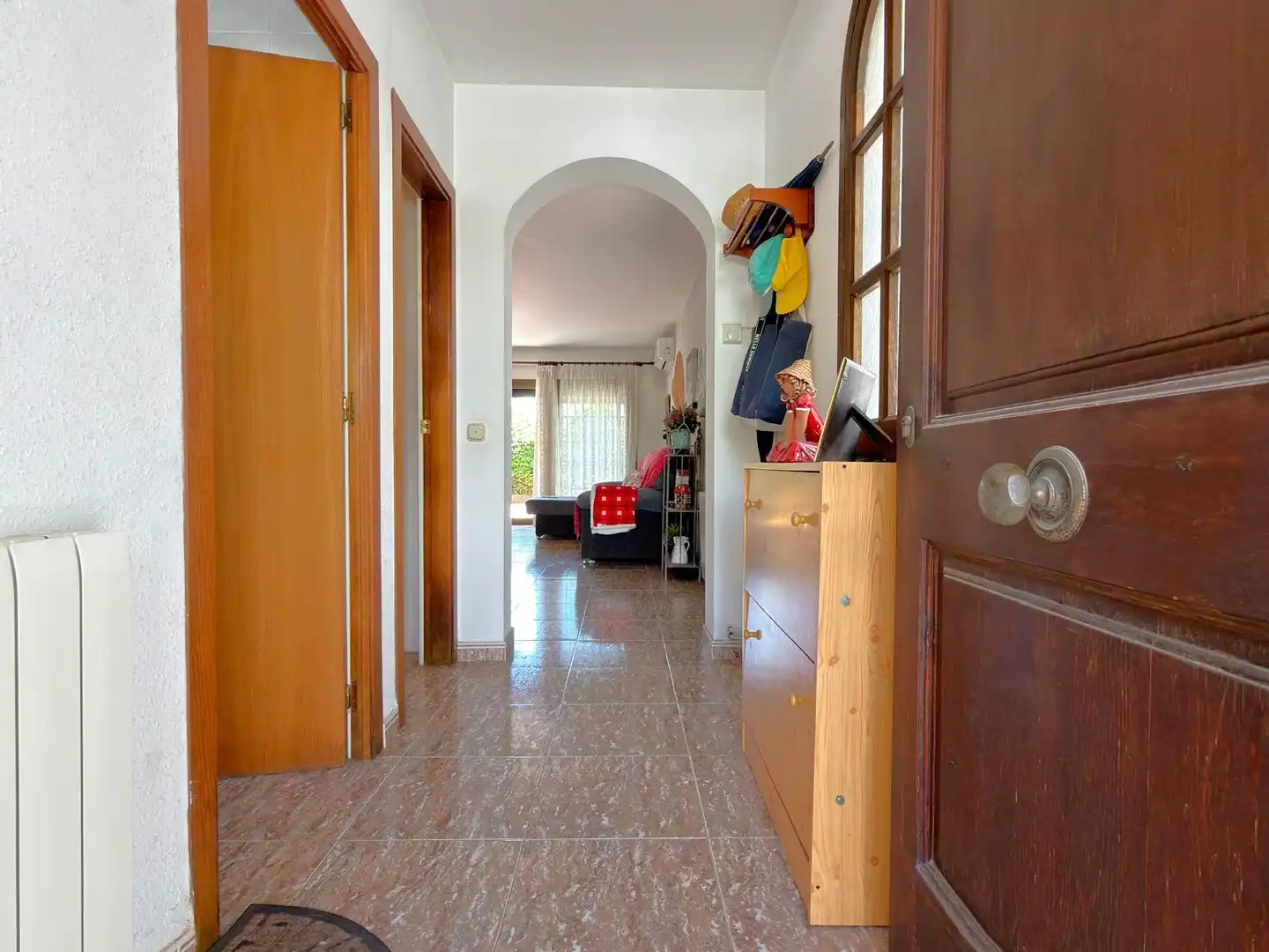 Casa aparellada amb terrassa en venda a Bardají - Molí de Baix, imagen 3