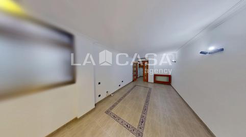 Foto 3 de Piso en venta en El Bon Pastor, Barcelona