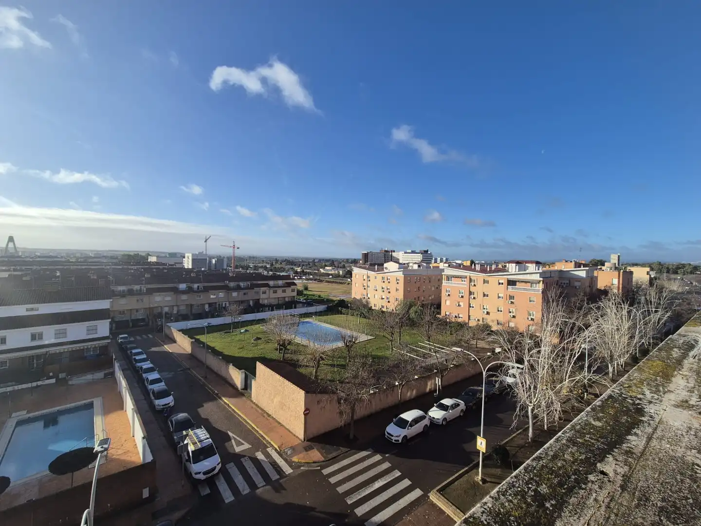 Vista exterior de Àtic en venda en Badajoz amb Aire condicionat, Terrassa i Traster