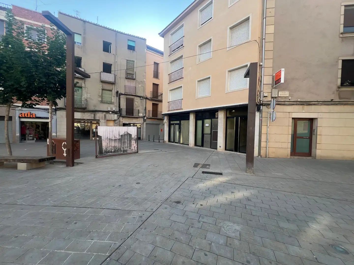 Exterior view of Commercial properties for rent in Cervera  with Air Conditioner, Heating and Furnished