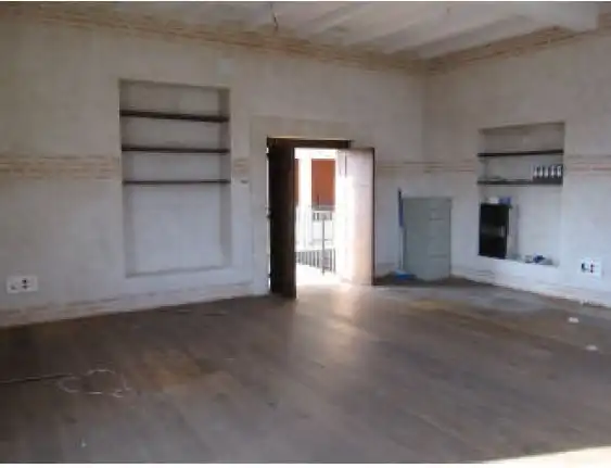 Buildings for sale in Almansa