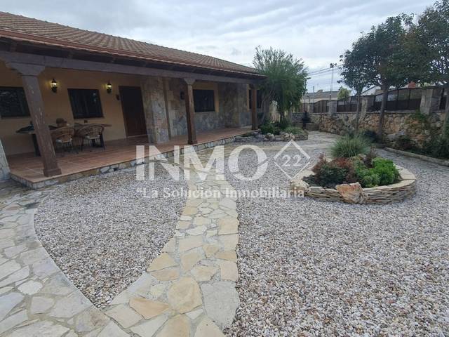 Casa-chalet en Venta en Botarell