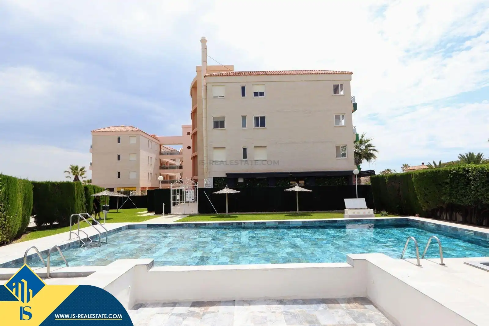 Wohnung mit Pool zum Verkauf in Orihuela Costa