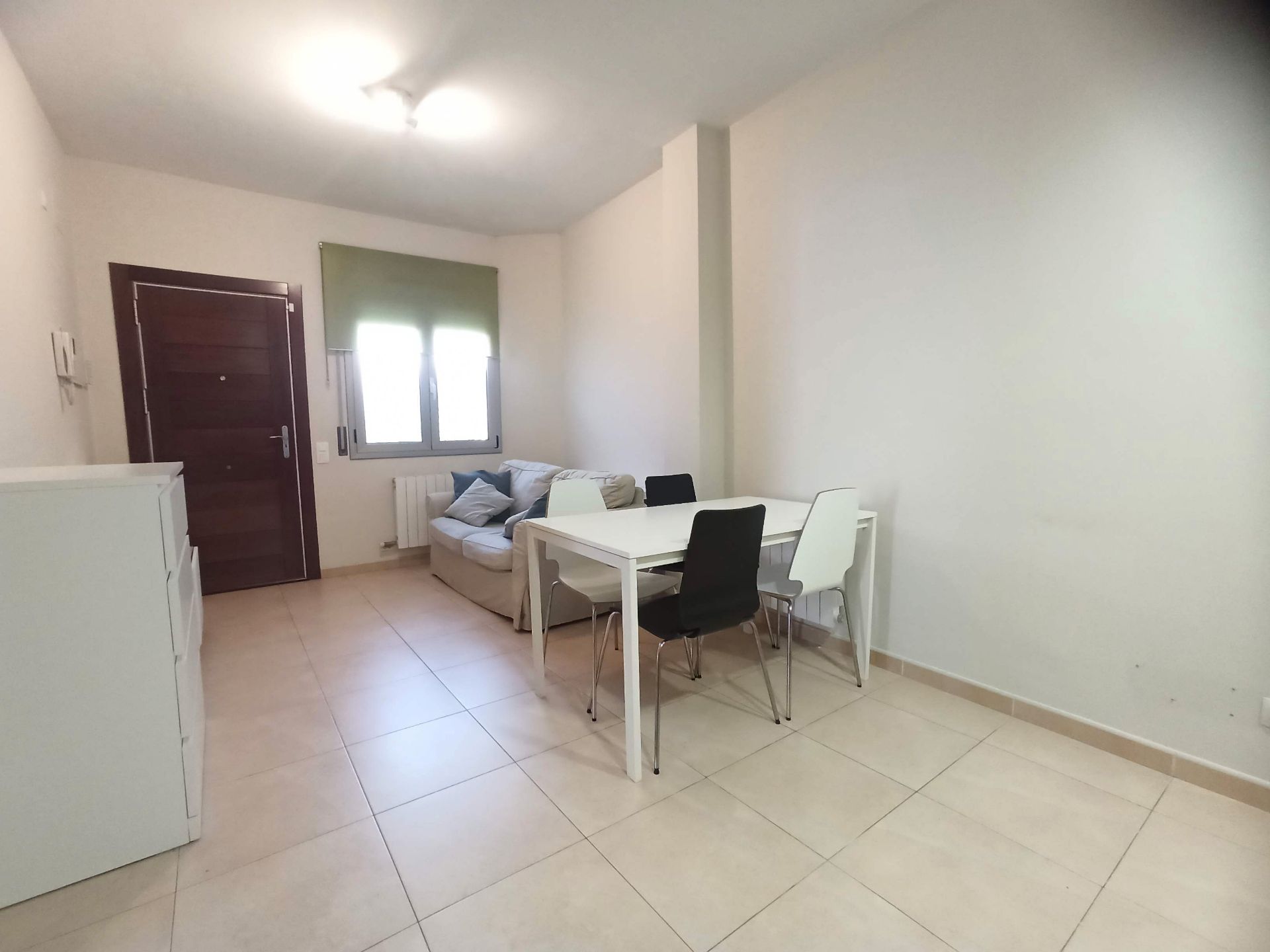 Sala de estar de Apartamento de alquiler en Rubí con Calefacción, Amueblado y Horno