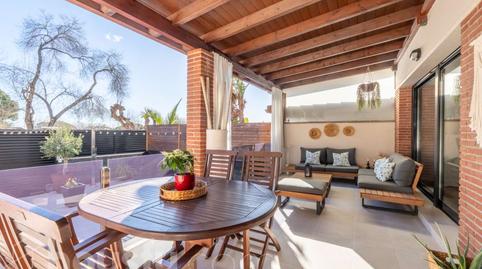 Foto 2 de Casa adosada en venda a Avinguda Sis Camins, ., La Collada - Sis Camins, Vilanova i la Geltrú