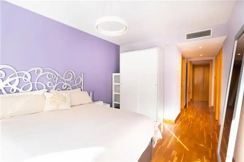 Schlafzimmer von Wohnungen zum Verkauf in  Palma de Mallorca mit Klimaanlage, Terrasse und Abstellraum