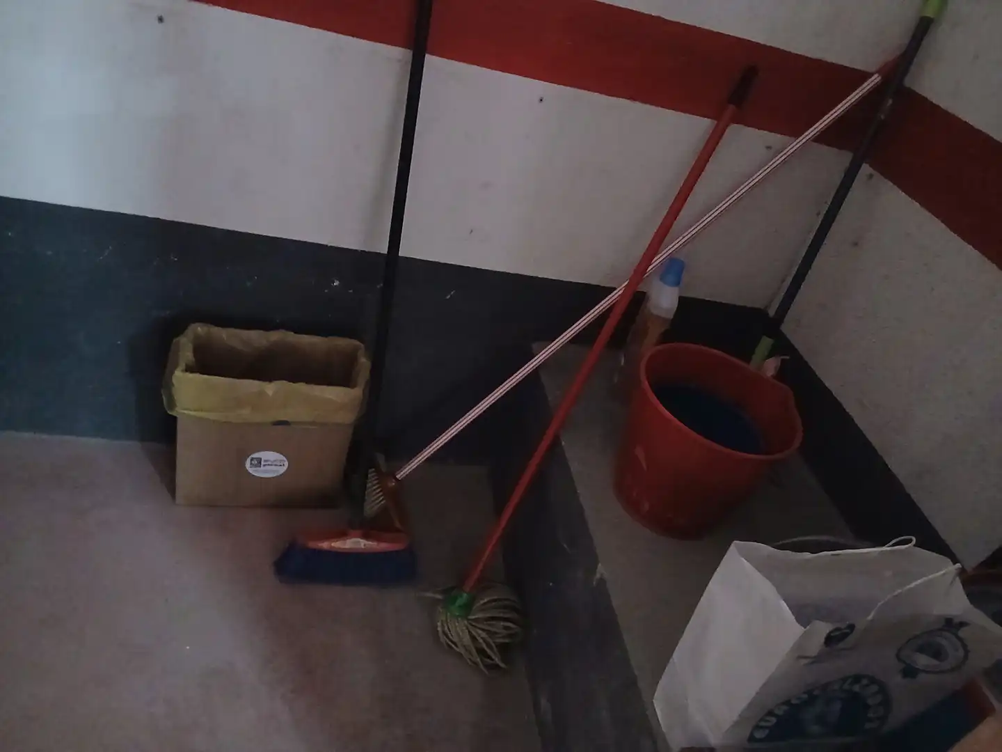 Garage zur Miete in Avenida de Italia, 58, Carmelitas