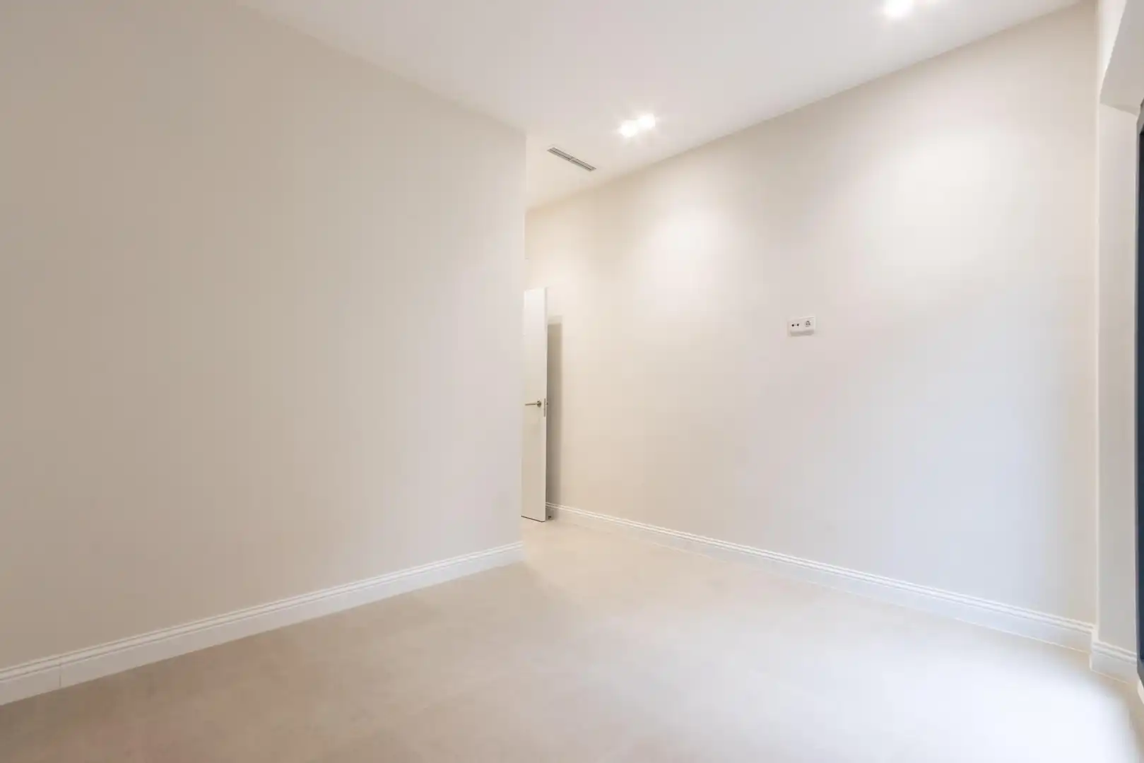 Houses for sale in Sabadell  with Terrace, Storage room and Alarm