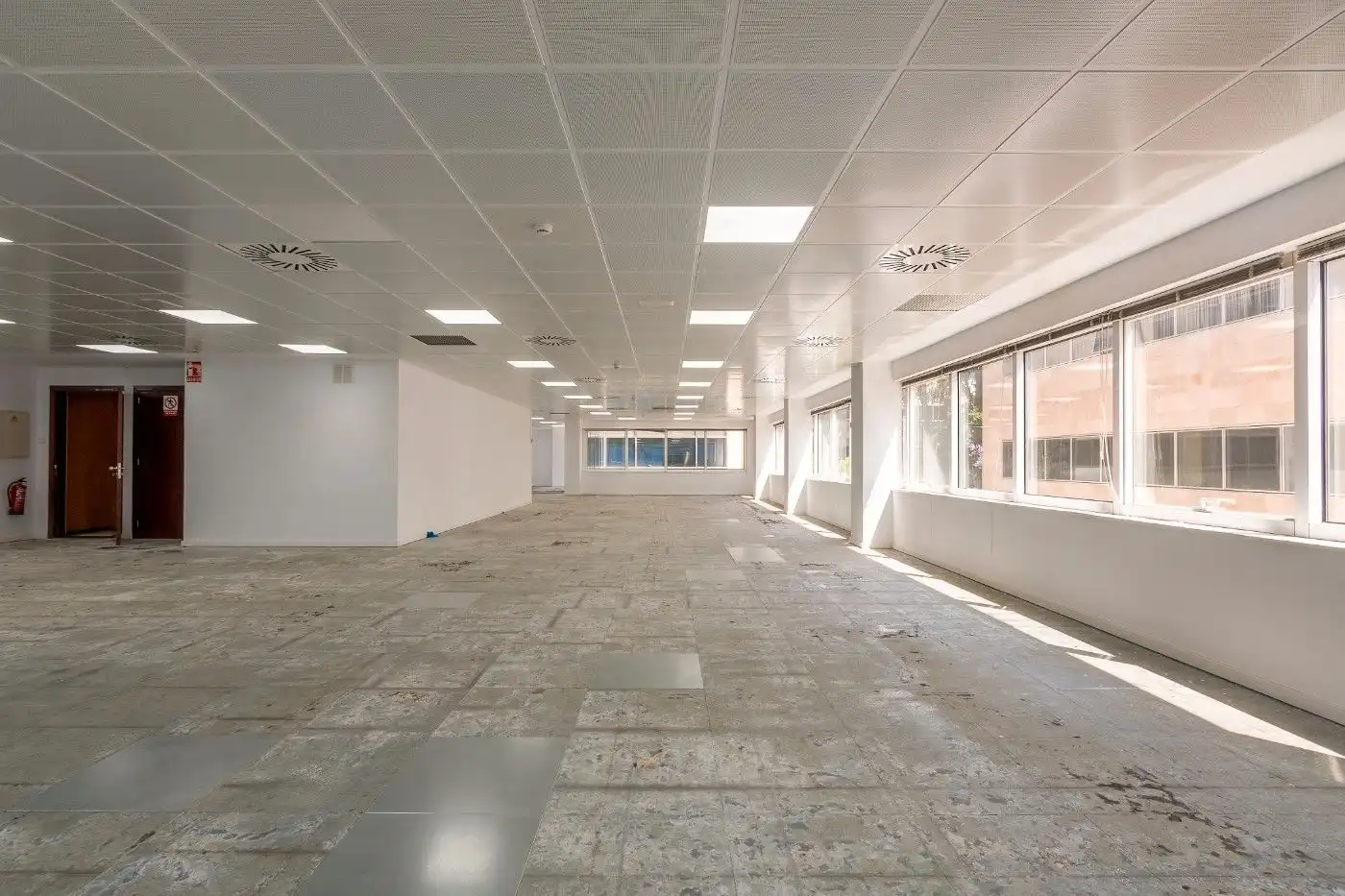 Bureau à louer à Almeda - El Corte Inglés, imagen 15