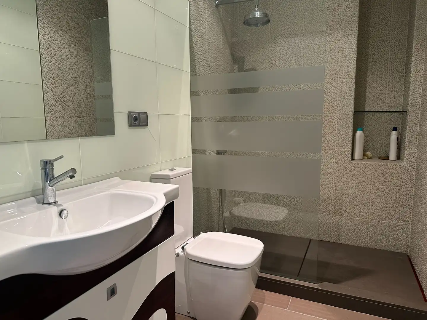 Baño de Finca rústica en venta en Aielo de Malferit con Calefacción, Terraza y Piscina