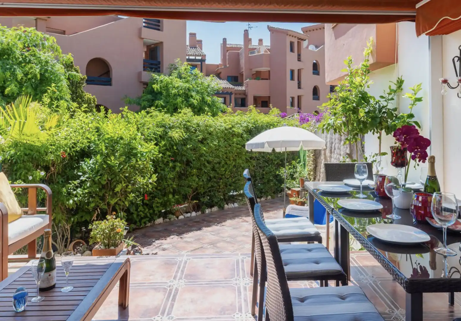 Terrace of Detached homes for sale in Estepona  with Air Conditioner, Heating and Terrace